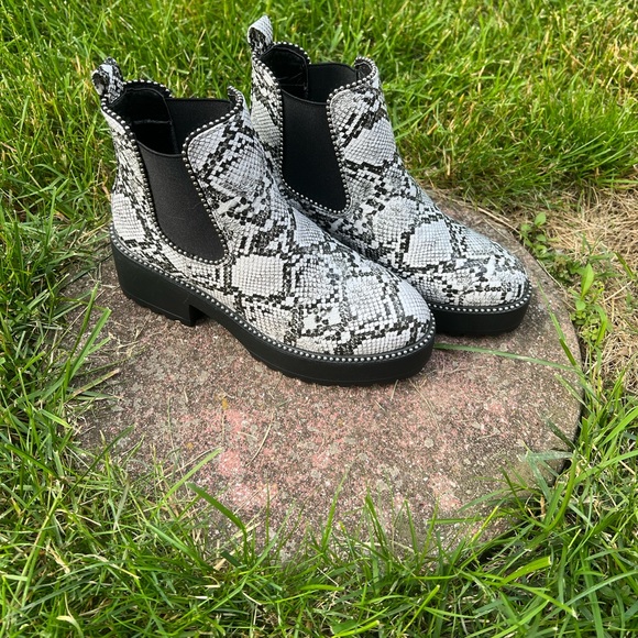Snake Print Chelsea Booties - Picture 2 of 3